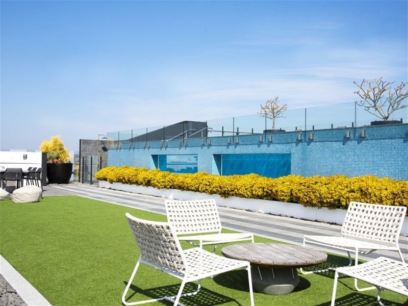 1204/17 Deshon Street, Woolloongabba QLD 4102