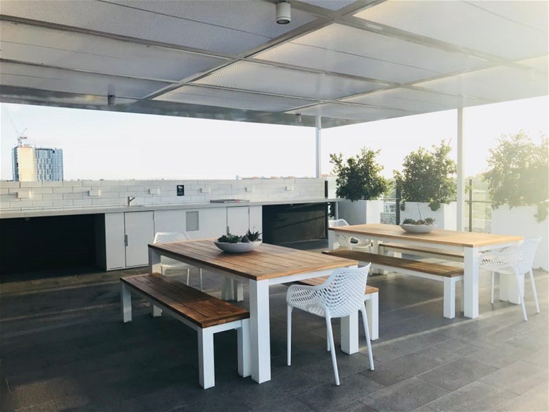 1204/17 Deshon Street, Woolloongabba QLD 4102