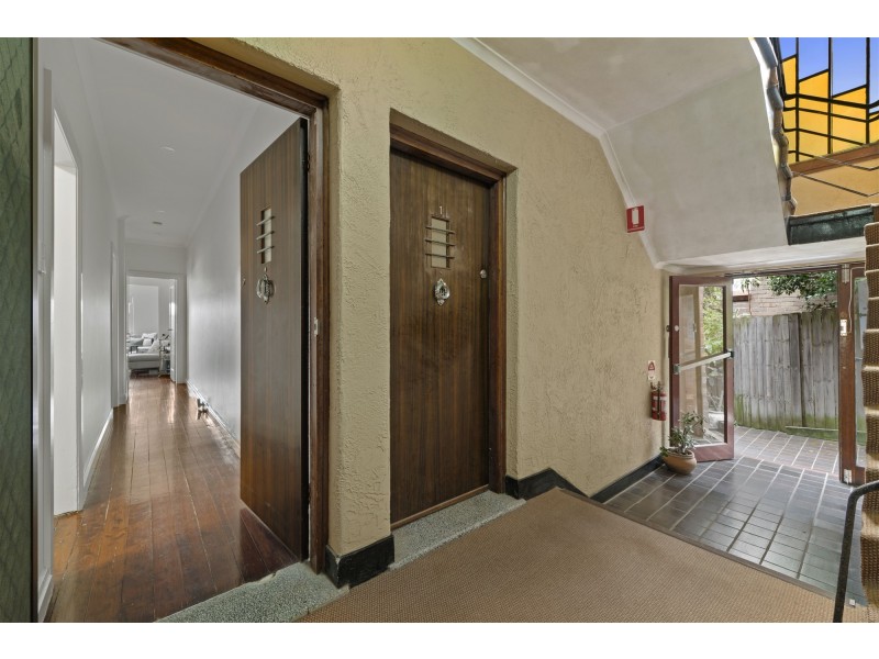 2/4 Frederick St, North Bondi NSW 2026