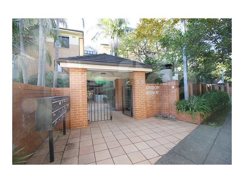 8/5-9  Gordon Ave, Chatswood NSW 2067