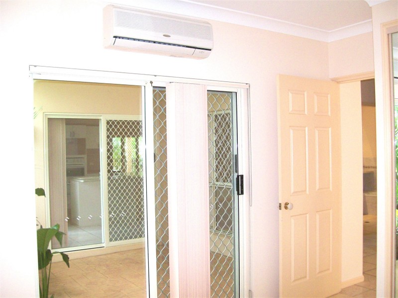 5 Daintree Close, Mount Sheridan QLD 4868
