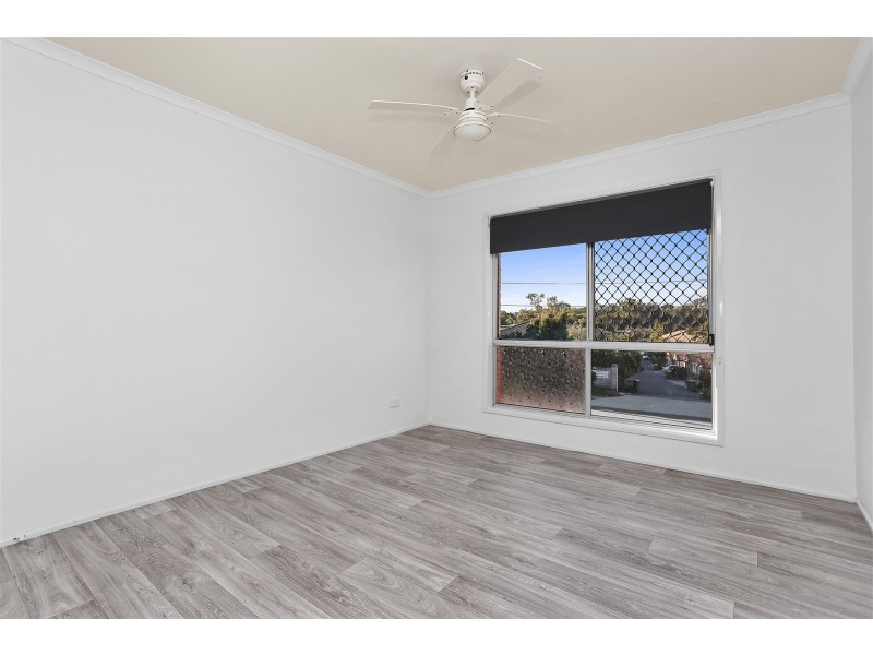 1/44 Defiance Road, Logan Central QLD 4114