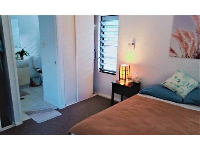 16/10-12 Oyster Crt, Trinity Beach QLD 4879