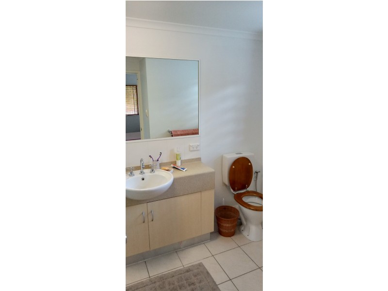 16/10-12 Oyster Crt, Trinity Beach QLD 4879