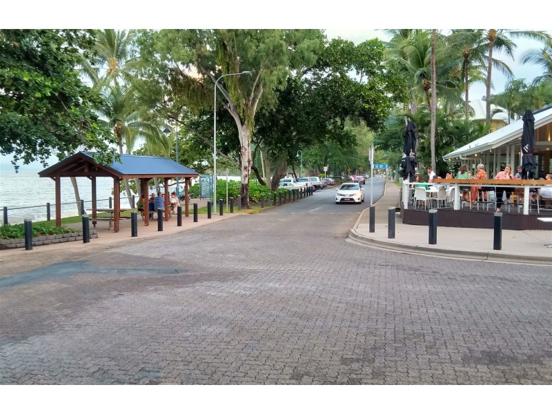 16/10-12 Oyster Crt, Trinity Beach QLD 4879