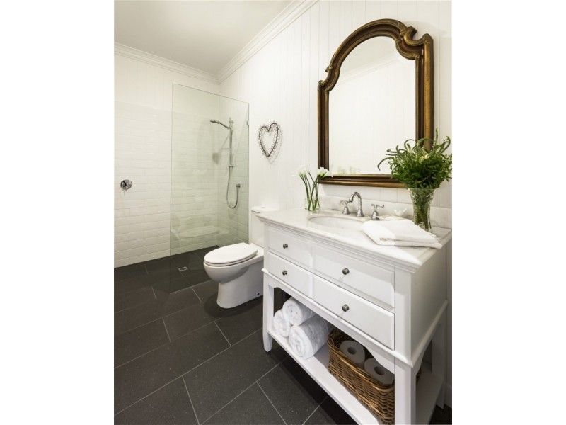 8 Orana Drive, Mount Martha VIC 3934