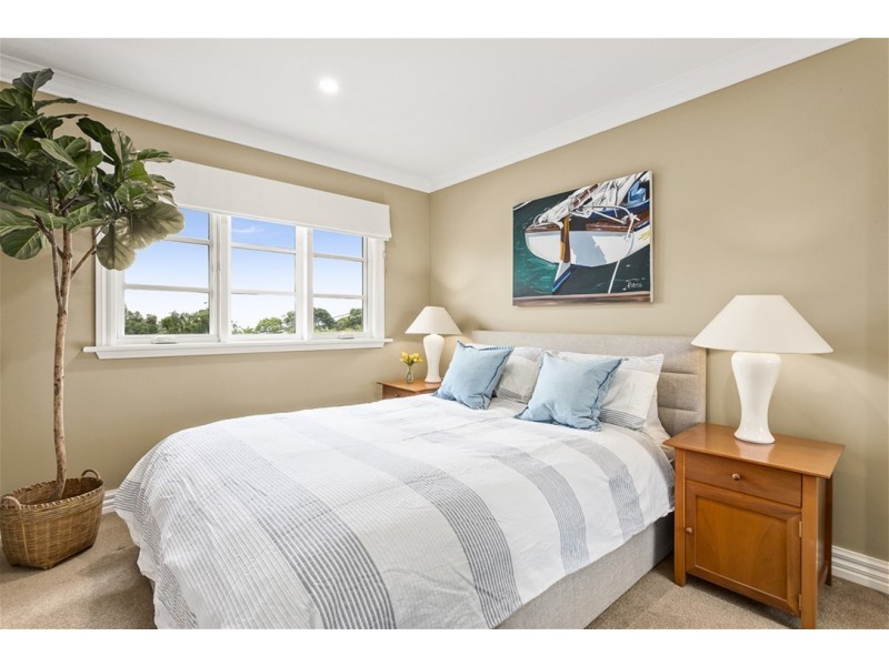 8 Orana Drive, Mount Martha VIC 3934