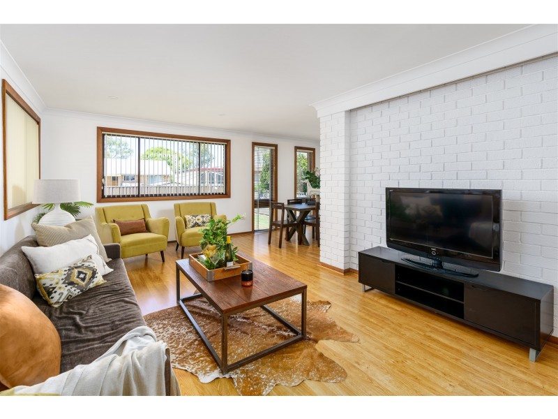 34  Brucedale Ave, Singleton NSW 2330