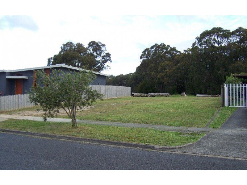 51 Staff Street, Moe VIC 3825