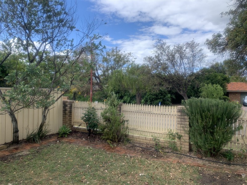 5   Astley Street, Gosnells WA 6110