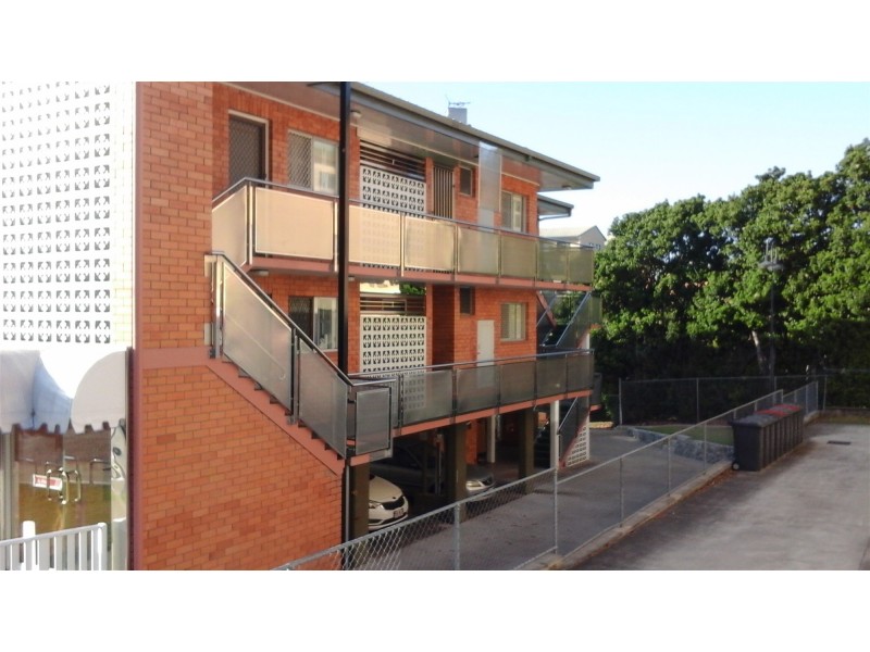 17 Adelaide Street, Clayfield QLD 4011