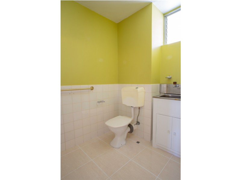 17 Adelaide Street, Clayfield QLD 4011