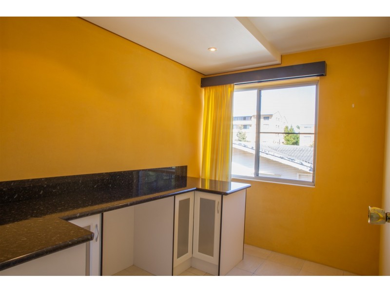 17 Adelaide Street, Clayfield QLD 4011