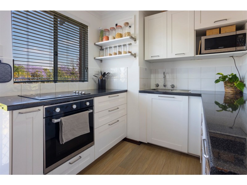 4/131 Hubert Street, East Victoria Park WA 6101