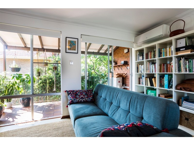 4/131 Hubert Street, East Victoria Park WA 6101