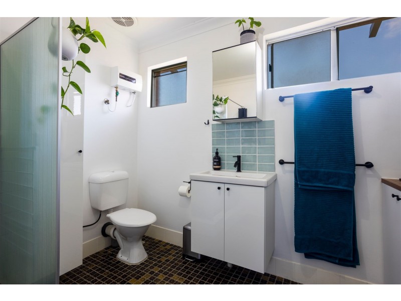 4/131 Hubert Street, East Victoria Park WA 6101