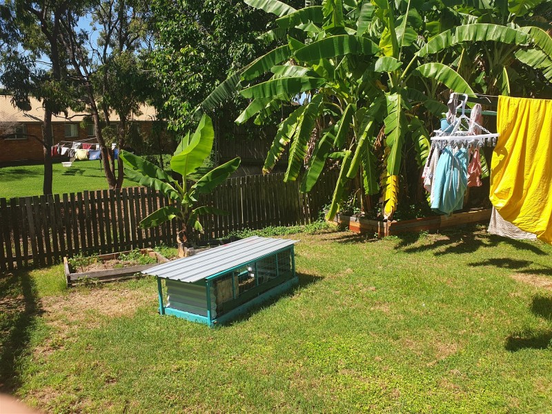 2/2 donald street, Tannum Sands QLD 4680