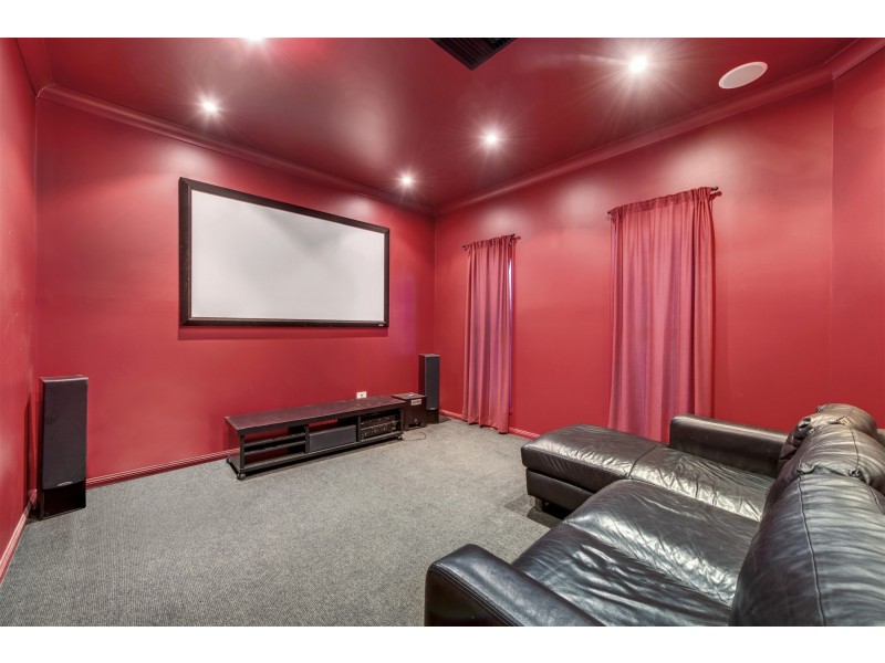 56 Stanaway Place, Bellbowrie QLD 4070