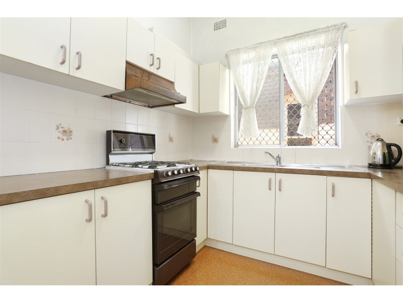 23 Hampden St, Ashfield NSW 2131