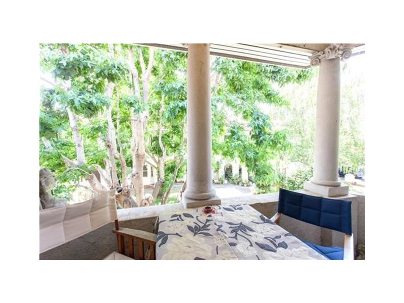 8/2b Hawsleigh Ave, St Kilda East VIC 3183