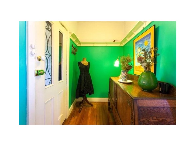 8/2b Hawsleigh Ave, St Kilda East VIC 3183