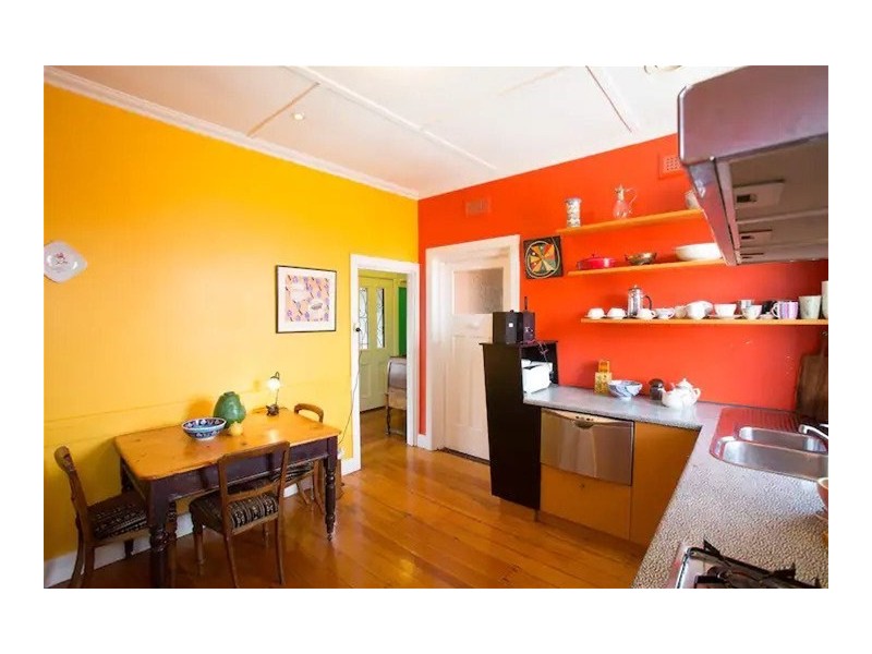 8/2b Hawsleigh Ave, St Kilda East VIC 3183