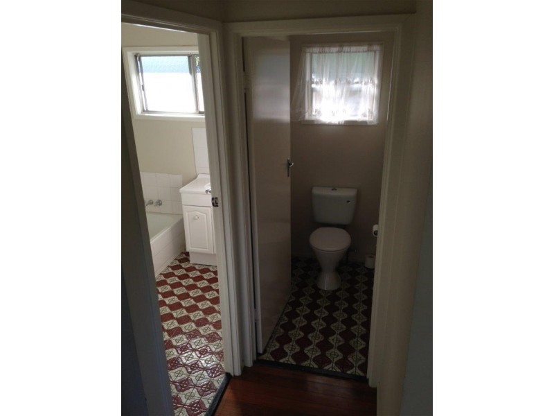 86 Almeida Street, Indooroopilly QLD 4068