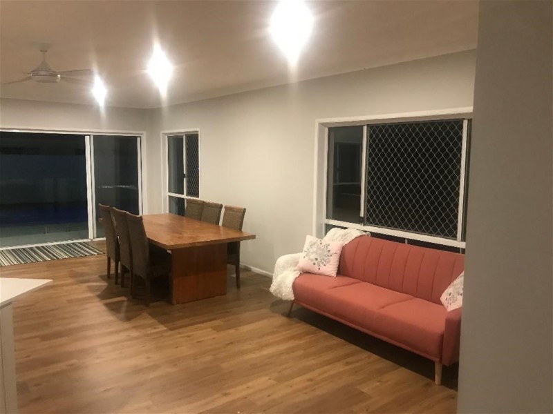 20 Arun drive, Arundel QLD 4214