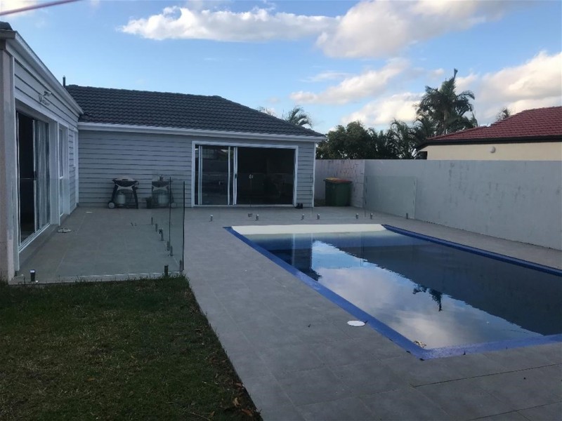 20 Arun drive, Arundel QLD 4214