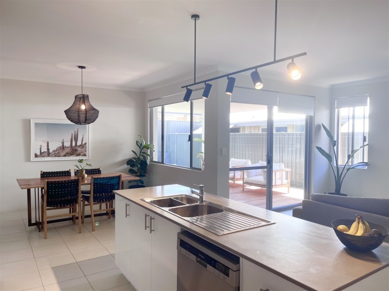 9 Semerwater Crescent, Aveley WA 6069