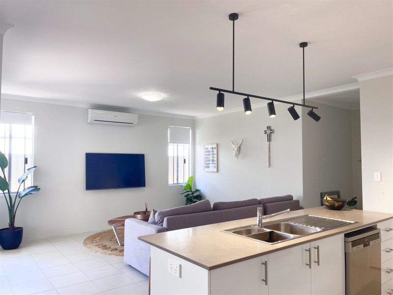 9 Semerwater Crescent, Aveley WA 6069