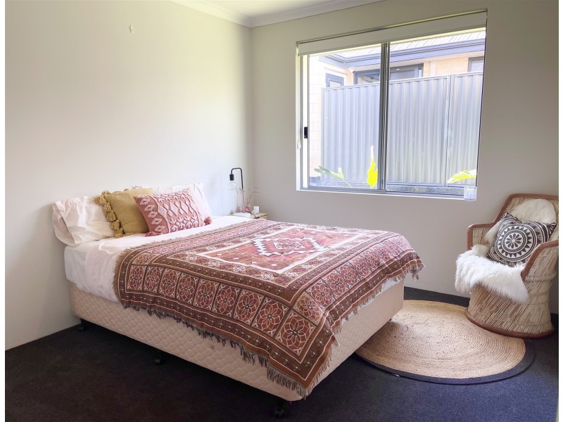 9 Semerwater Crescent, Aveley WA 6069