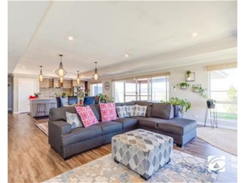 13 Waters Road, Bayonet Head WA 6330