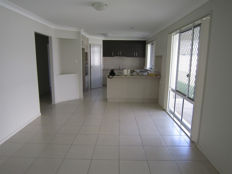 130 Ropley Road, Wynnum West QLD 4178