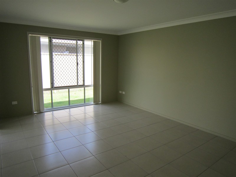 130 Ropley Road, Wynnum West QLD 4178