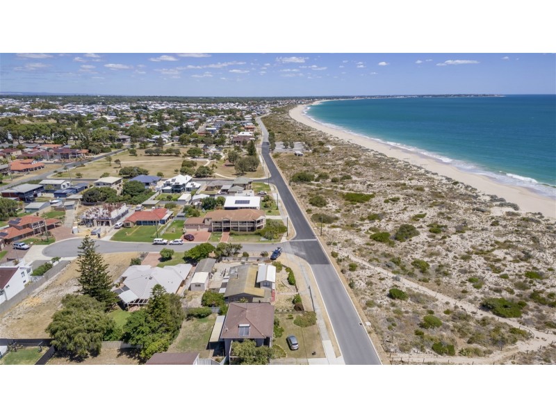 13 Pagoda Place, Madora Bay WA 6210