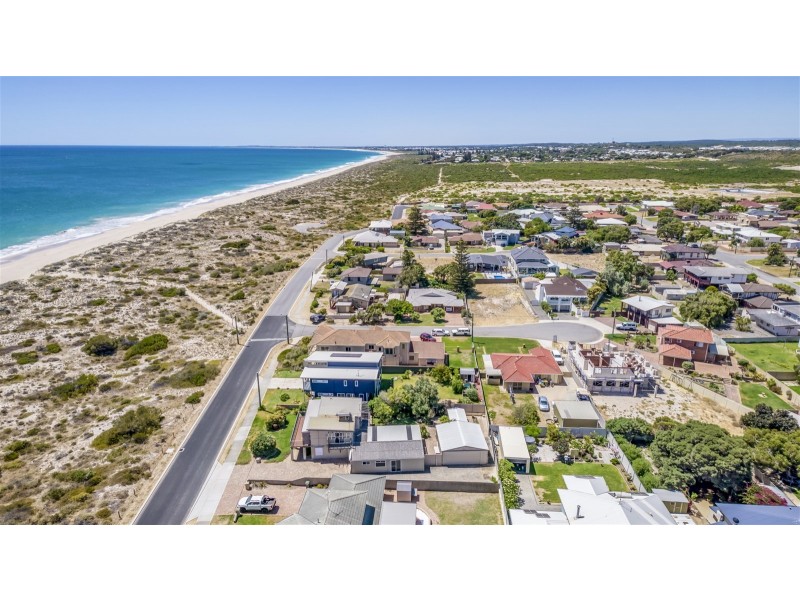 13 Pagoda Place, Madora Bay WA 6210