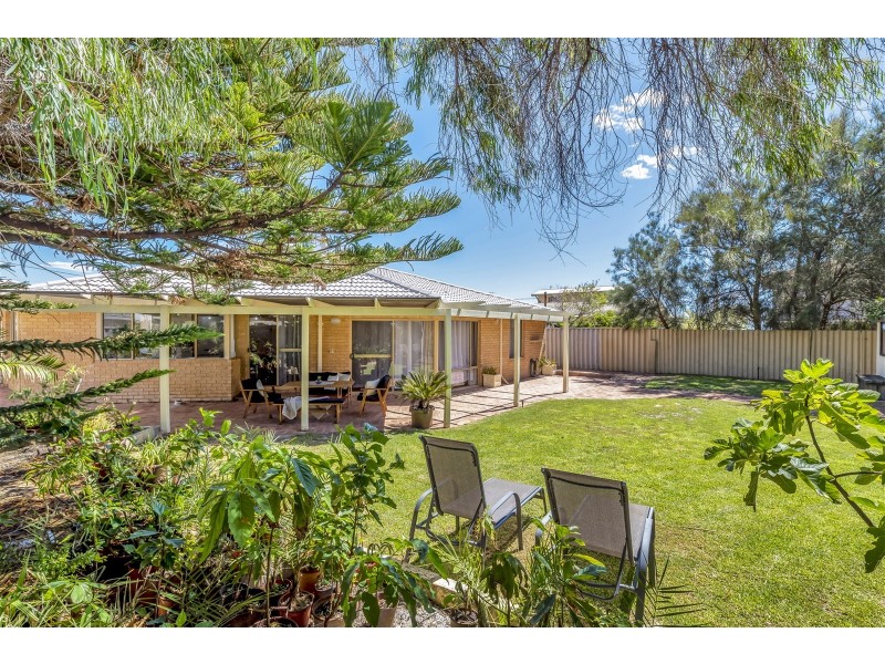 13 Pagoda Place, Madora Bay WA 6210