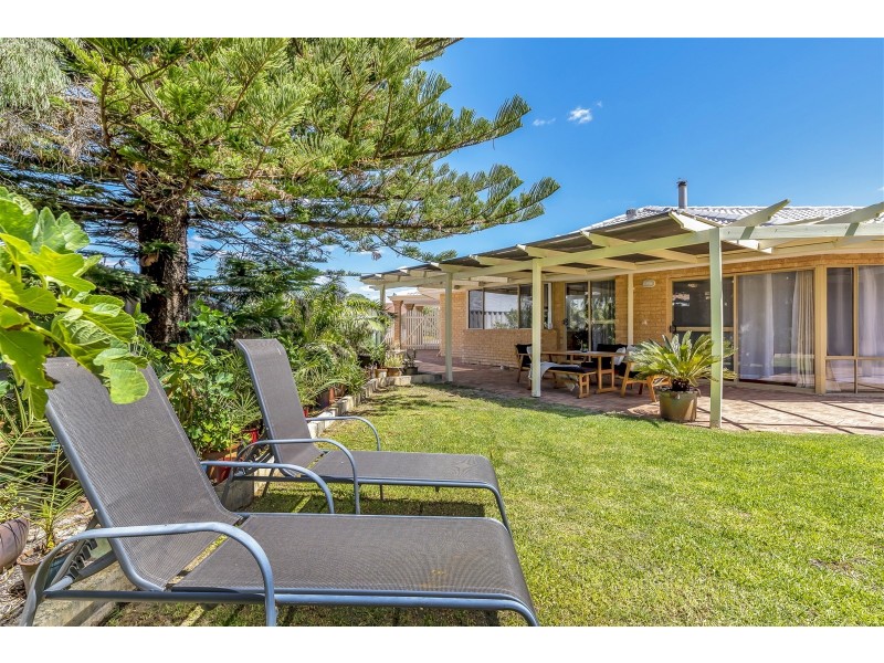 13 Pagoda Place, Madora Bay WA 6210