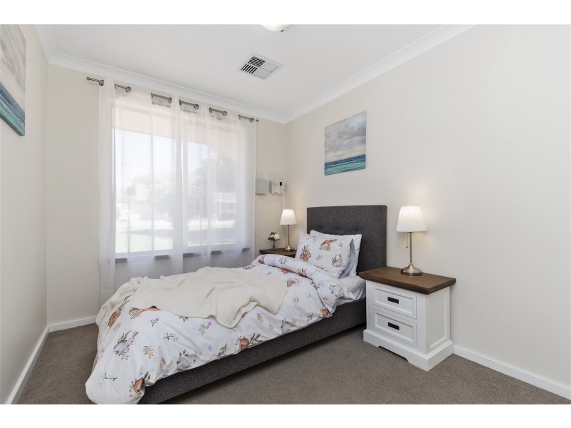 13 Pagoda Place, Madora Bay WA 6210