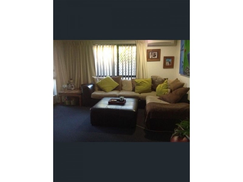 12 Beagle Avenue, Nikenbah QLD 4655