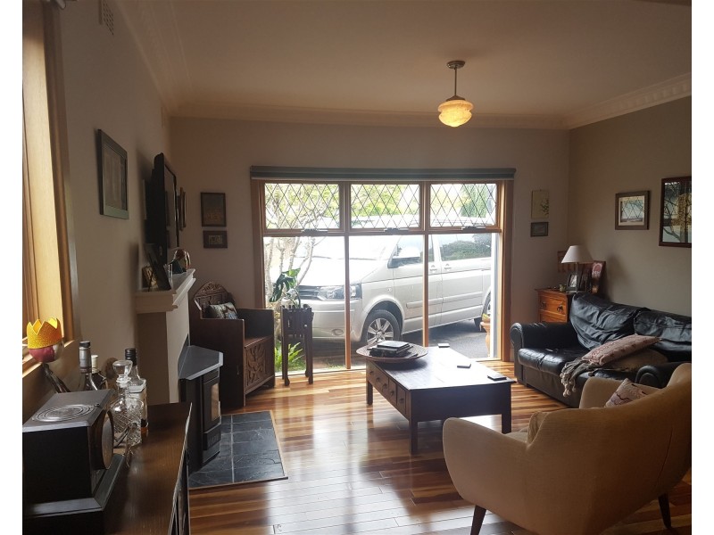 2 Montgomery St, Mordialloc VIC 3195