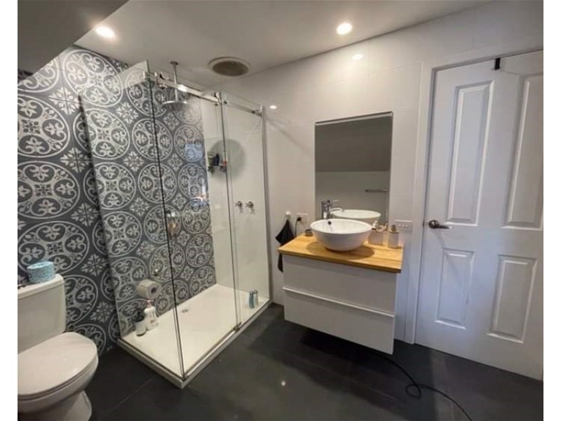 2 Montgomery St, Mordialloc VIC 3195