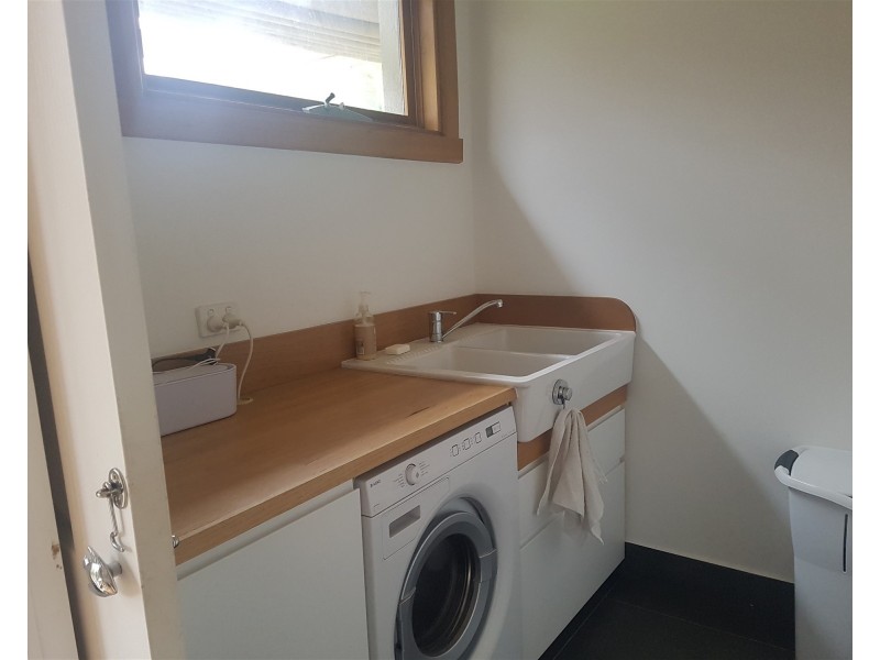 2 Montgomery St, Mordialloc VIC 3195