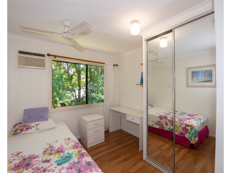 22 Trinidad Close, Trinity Beach QLD 4879