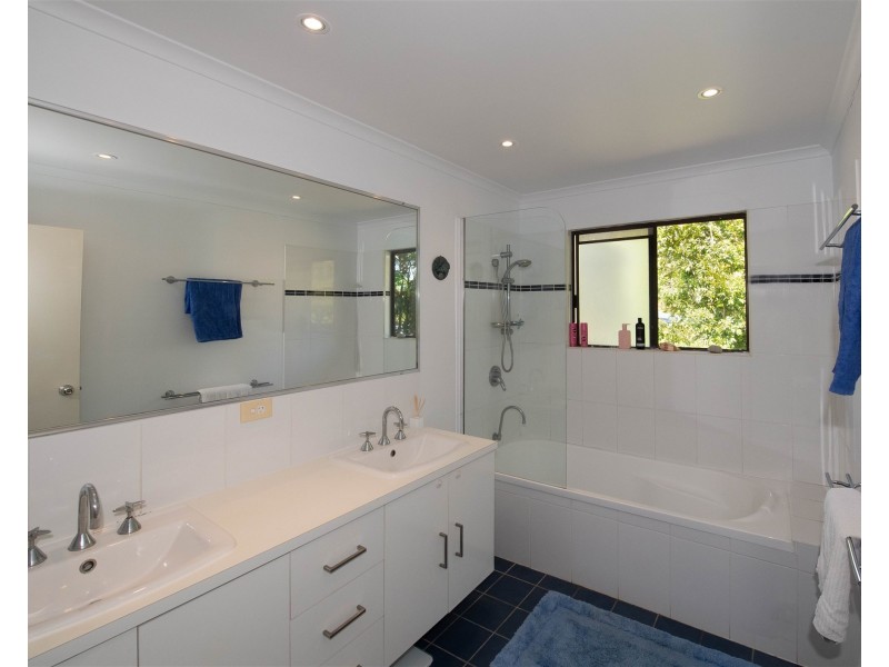 22 Trinidad Close, Trinity Beach QLD 4879