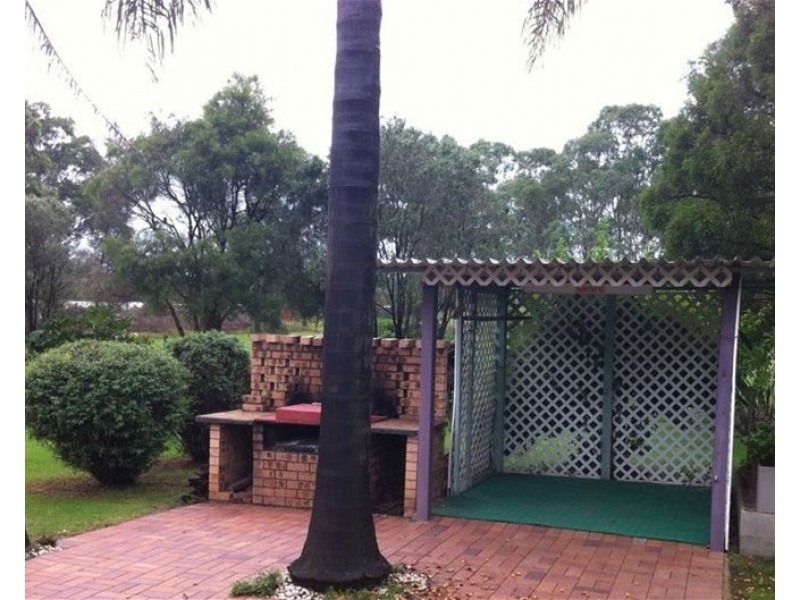 140 Deepfields rd, Catherine Field NSW 2557