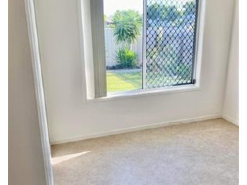 19 Seaway Parade, Toogoom QLD 4655