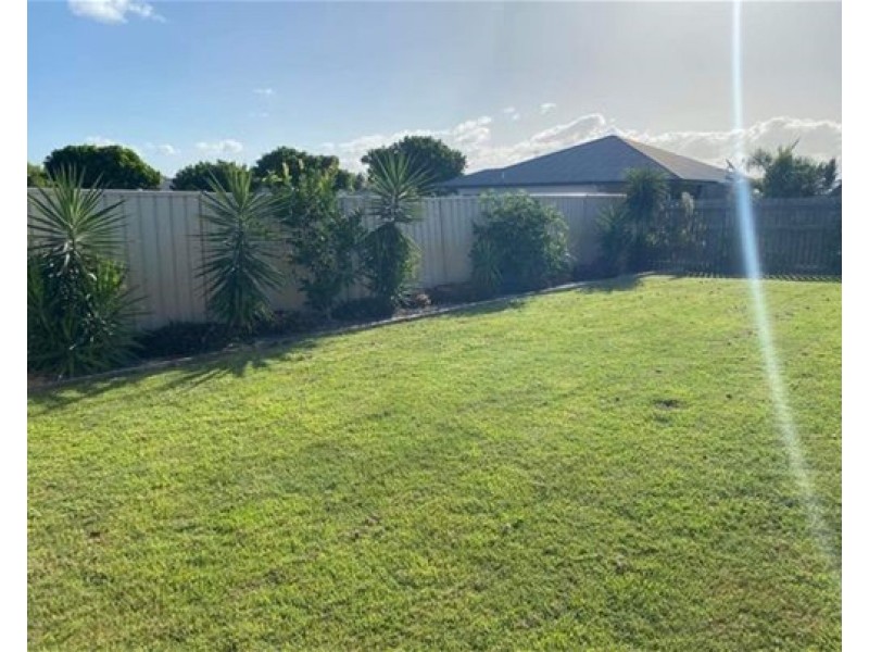 19 Seaway Parade, Toogoom QLD 4655