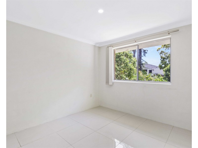 8 Elgata Street, The Gap QLD 4061